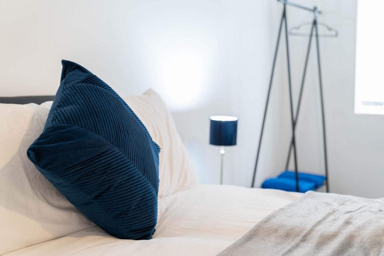 Three Bedroom Apartment- One Choice Stays Serviced Accommodation- Jewellery Quarter Birmingham Kültér fotó