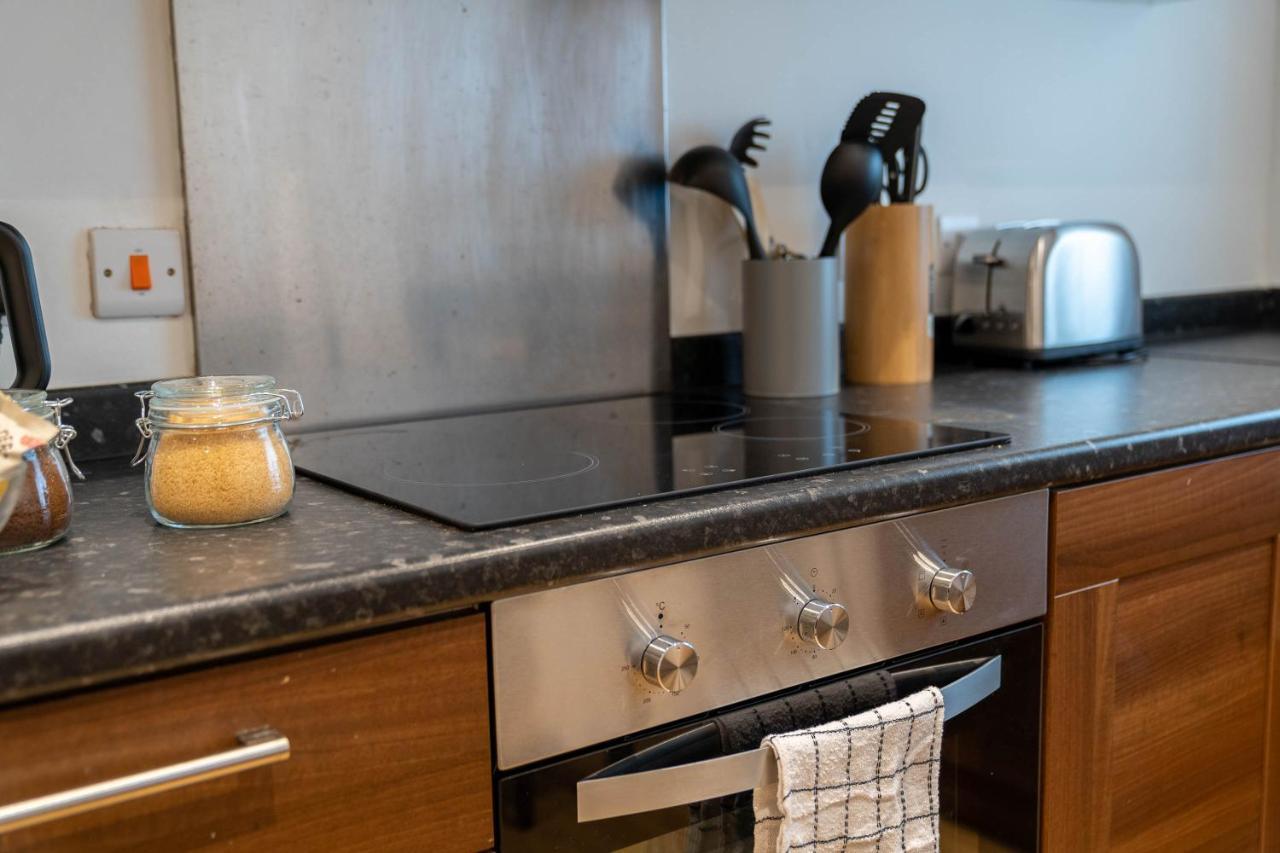 Three Bedroom Apartment- One Choice Stays Serviced Accommodation- Jewellery Quarter Birmingham Kültér fotó
